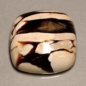 Peanut-wood