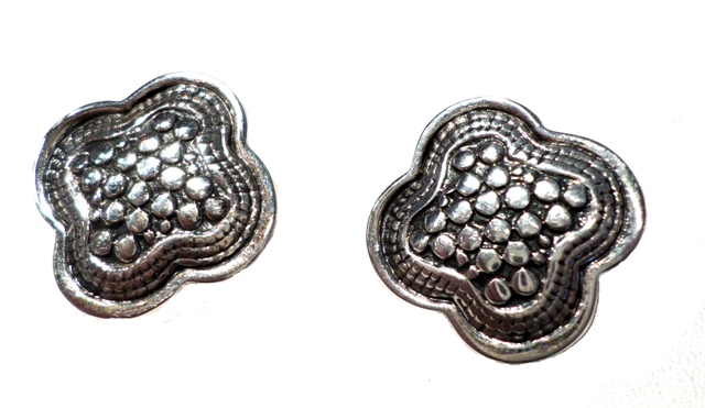 Decorative CLIP on earrings